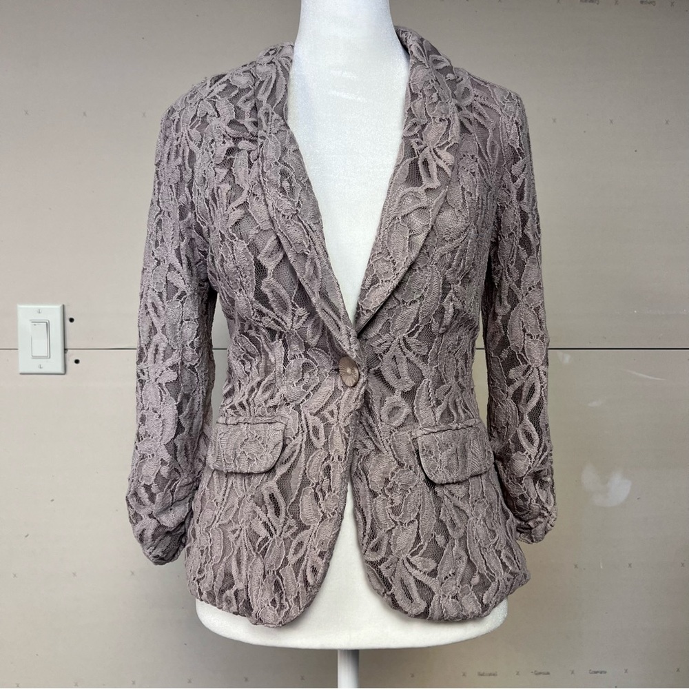 Charlotte Russe dusty mauve lace blazer